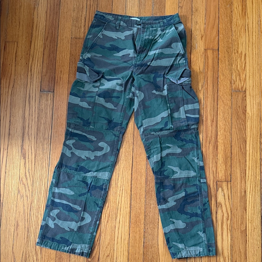 TNA Green Camouflage Cargo Pants